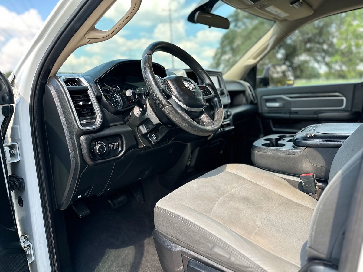 Ram 2500 photo 8