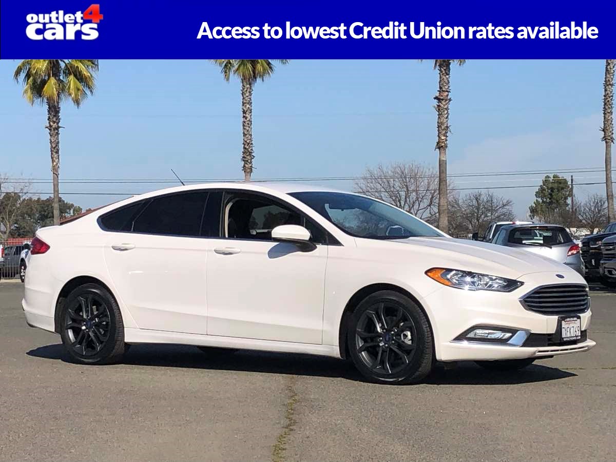 2018 Ford Fusion SE