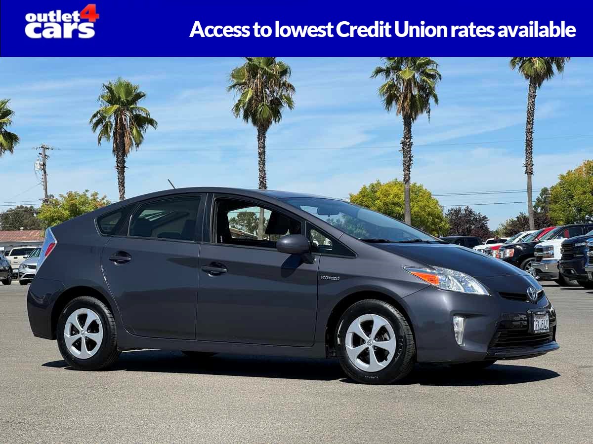 2015 Toyota Prius Two