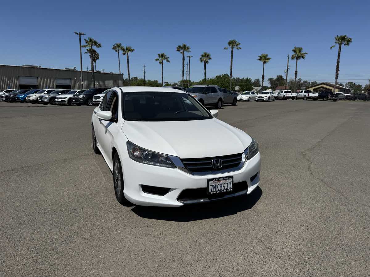 2015 Honda Accord LX photo 3