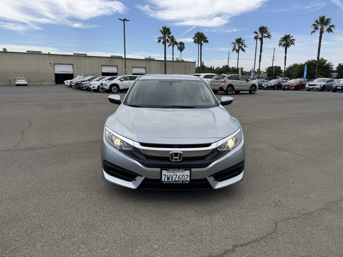 2017 Honda Civic LX photo 4