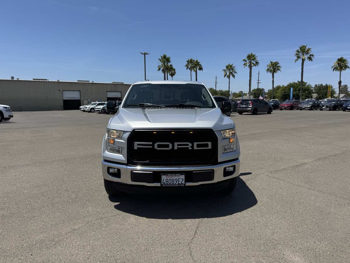 2016 Ford F-150 Lariat FX4 photo 4