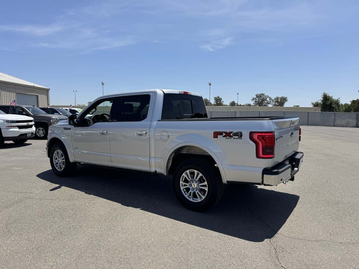 2016 Ford F-150 Lariat FX4 photo 8