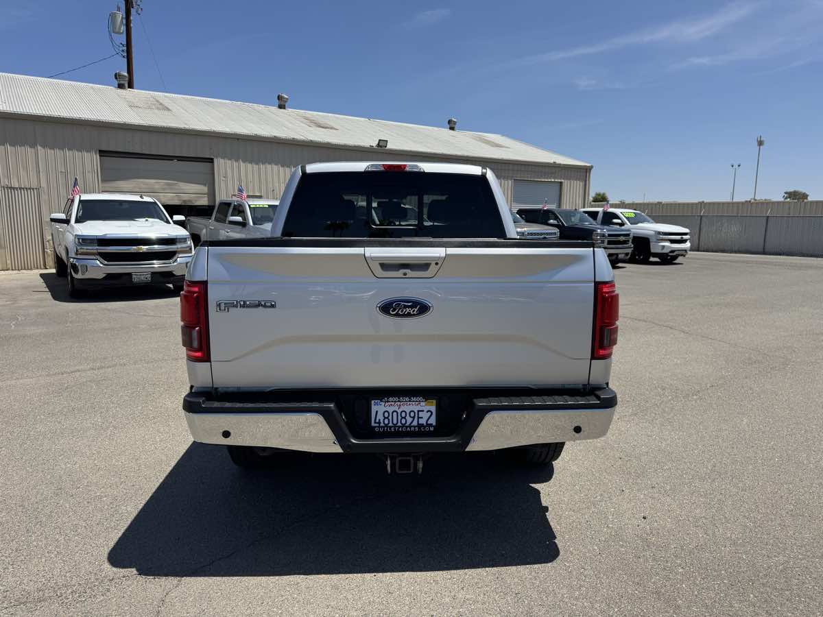 2016 Ford F-150 Lariat FX4 photo 9