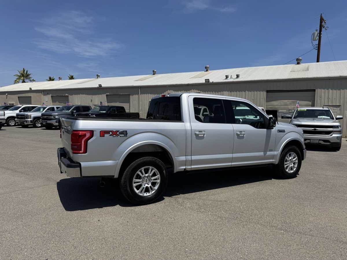 2016 Ford F-150 Lariat FX4 photo 12