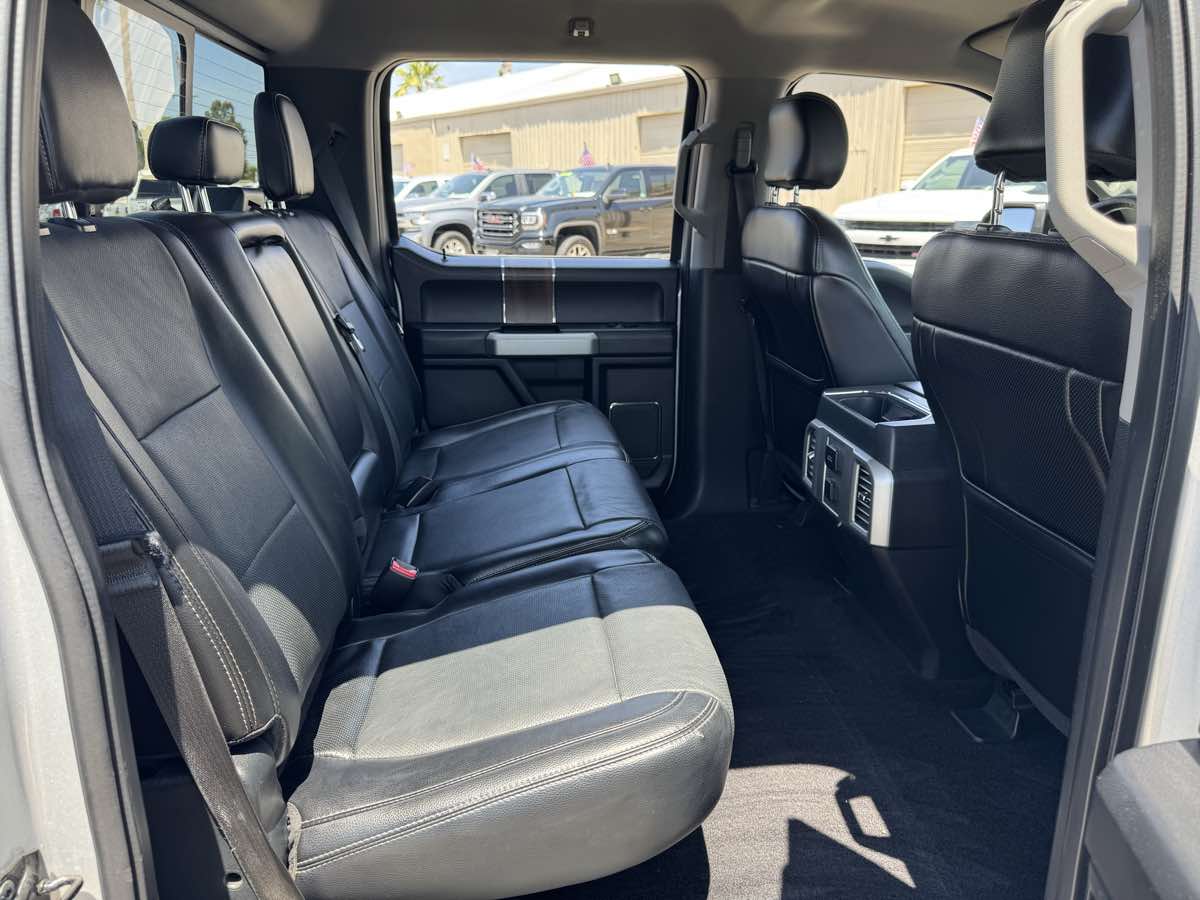 2016 Ford F-150 Lariat FX4 photo 18