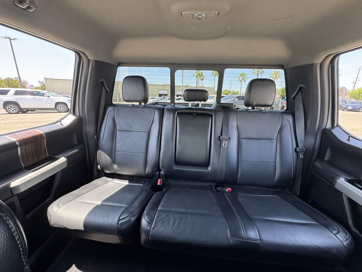 2016 Ford F-150 Lariat FX4 photo 36
