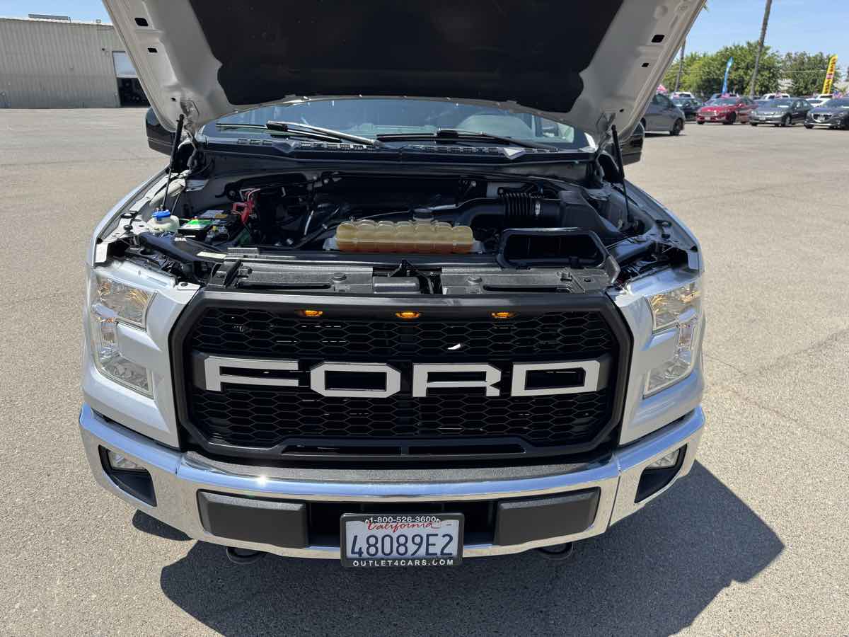 2016 Ford F-150 Lariat FX4 photo 43