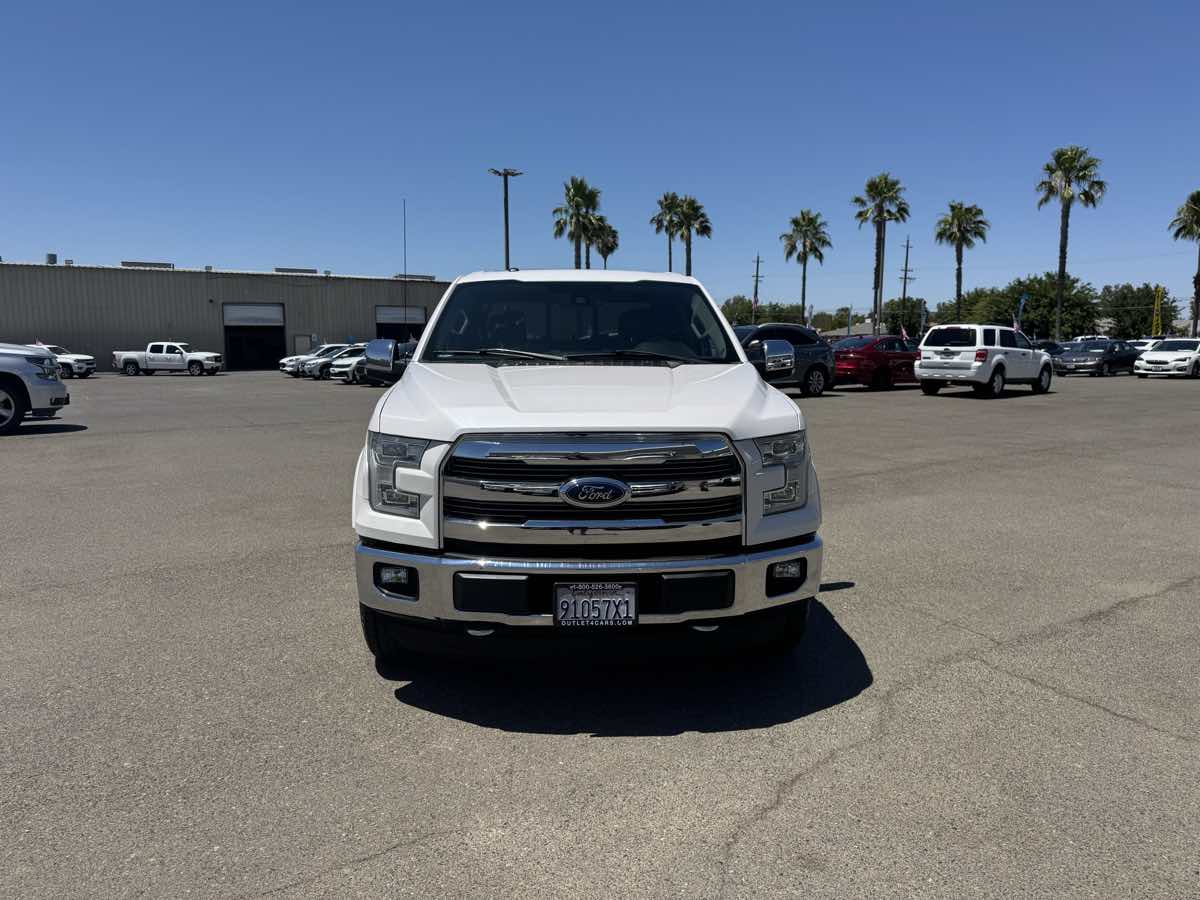 2015 Ford F-150 Lariat FX4 photo 4