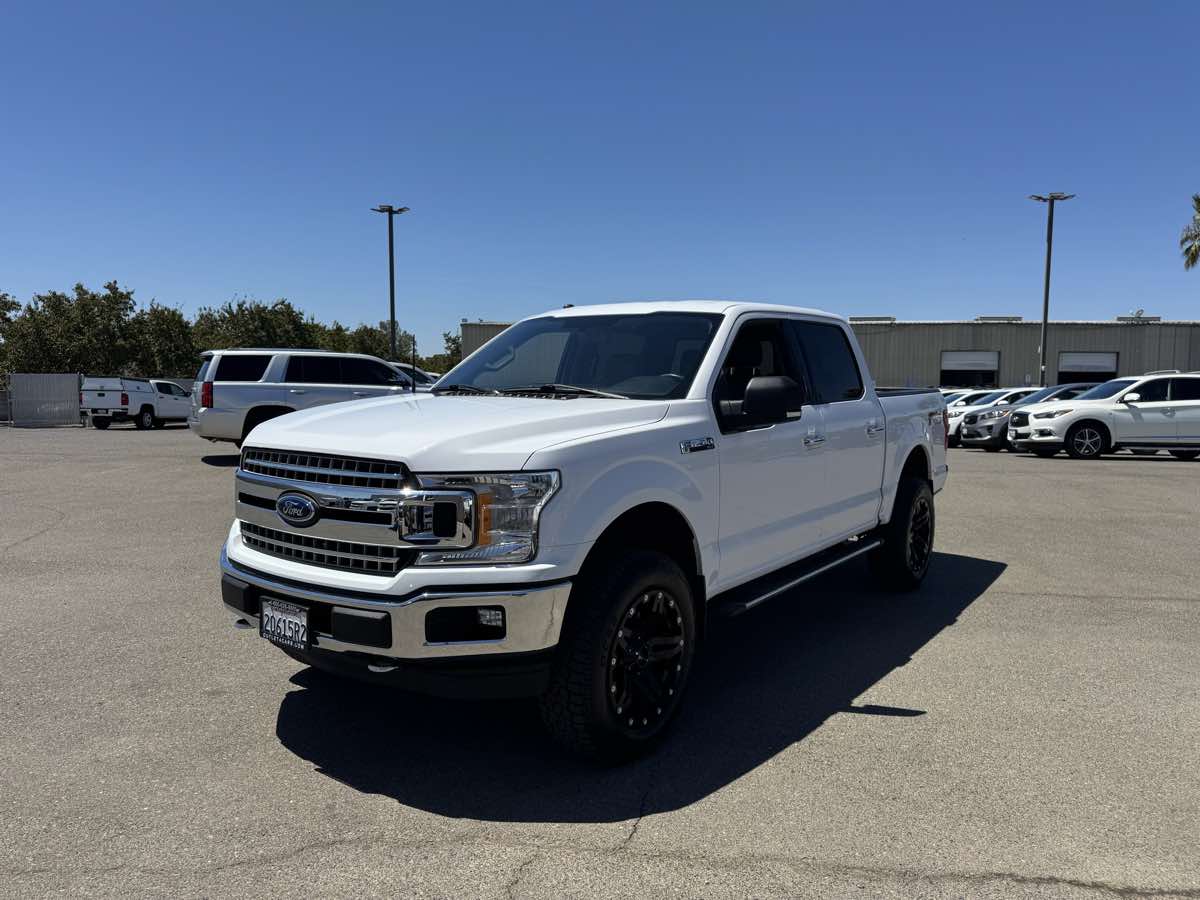 2018 Ford F-150 XLT FX4 photo 4