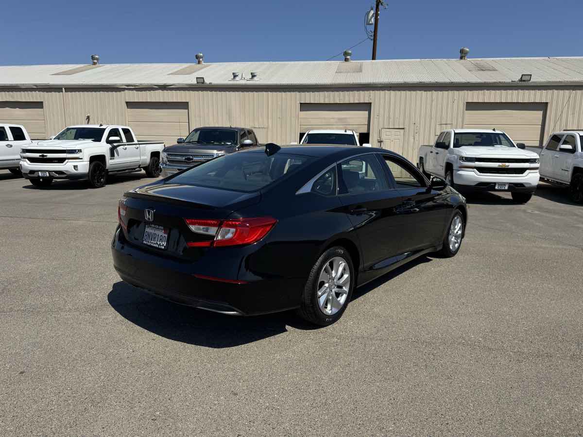 2020 Honda Accord LX 1.5T photo 9
