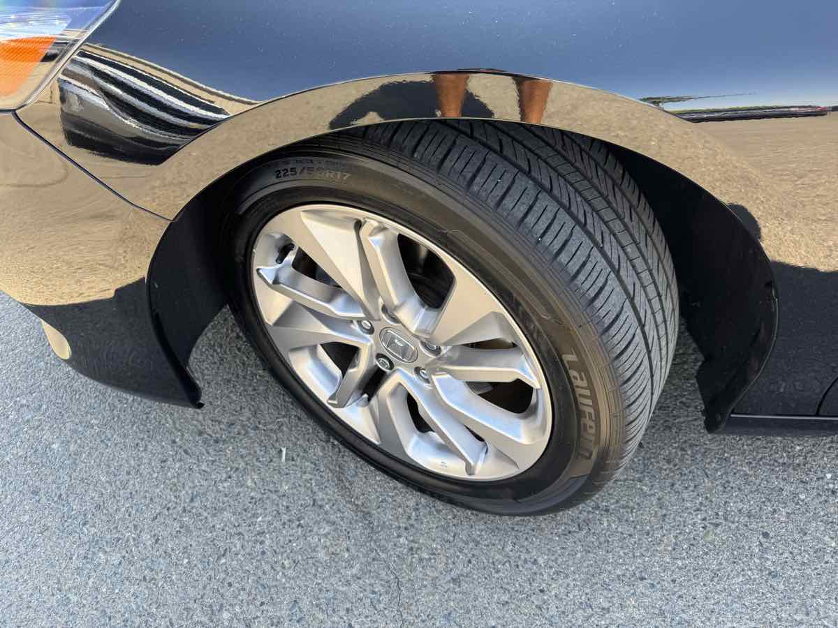 2020 Honda Accord LX 1.5T photo 35