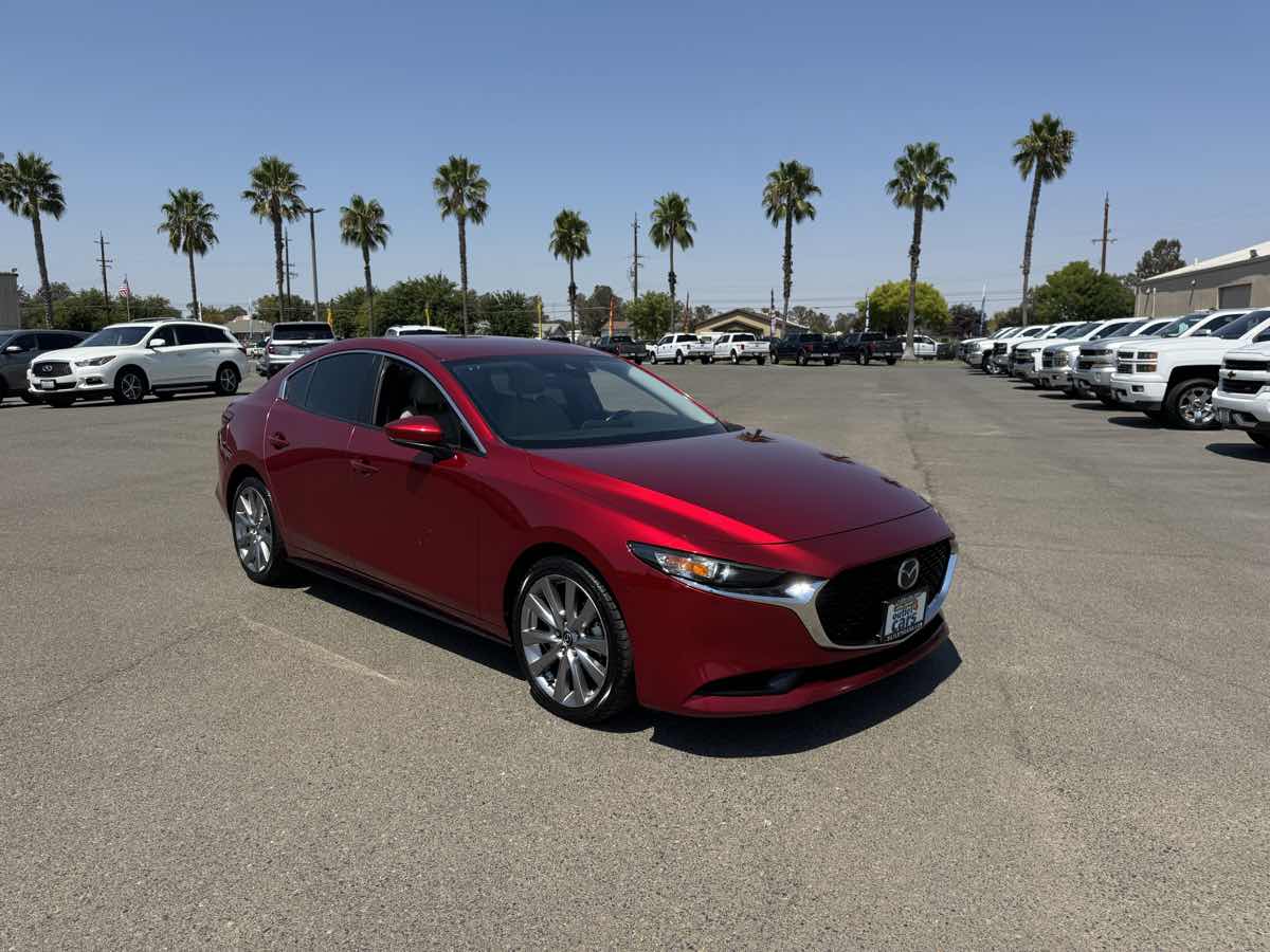 2019 Mazda Mazda3 Sedan Preferred photo 2