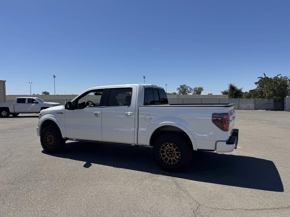 2011 Ford F-150 Lariat Limited photo 3