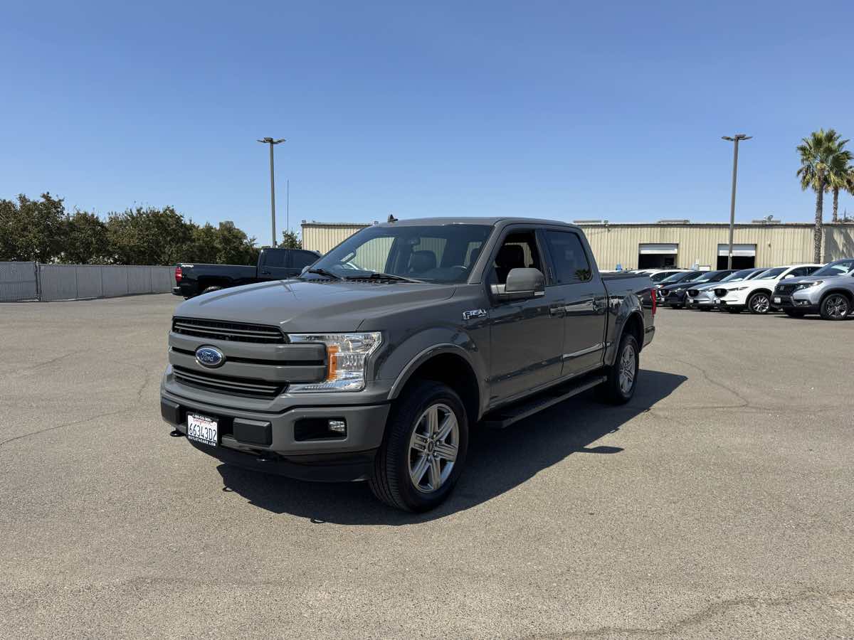 2018 Ford F-150 Lariat FX4 photo 5