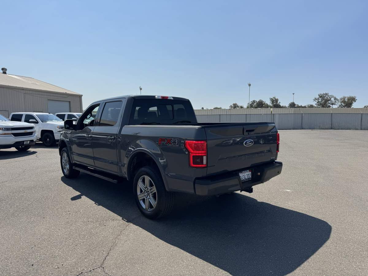 2018 Ford F-150 Lariat FX4 photo 9