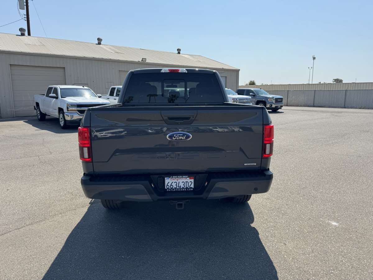 2018 Ford F-150 Lariat FX4 photo 10