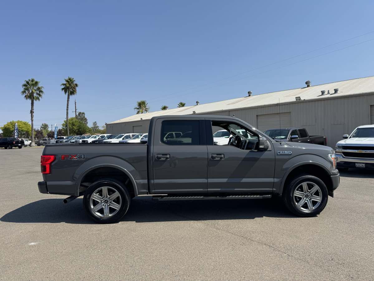 2018 Ford F-150 Lariat FX4 photo 16