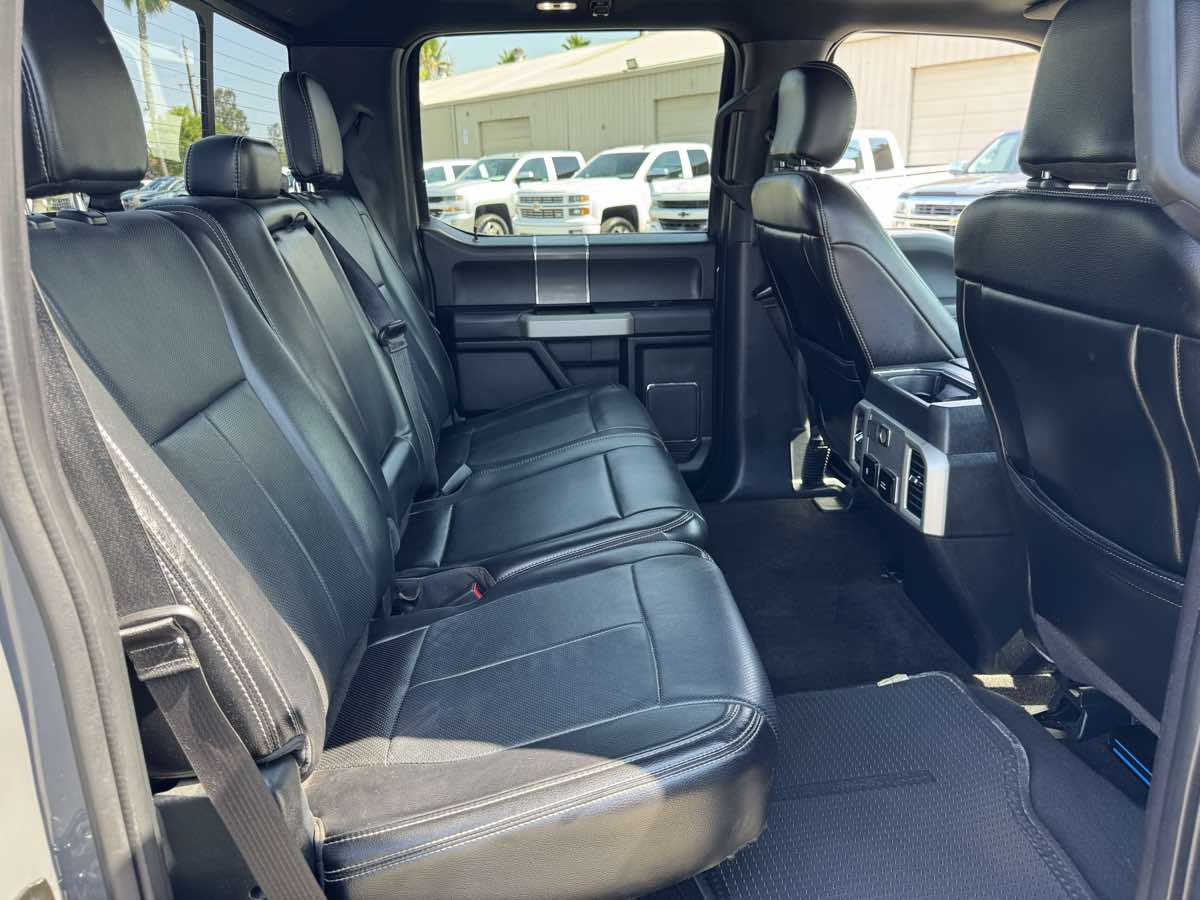 2018 Ford F-150 Lariat FX4 photo 23