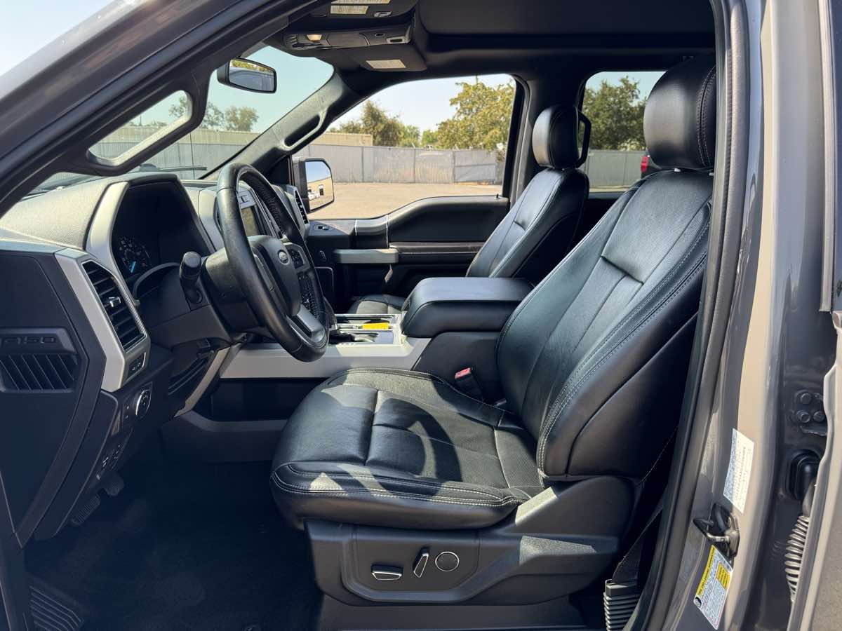 2018 Ford F-150 Lariat FX4 photo 27