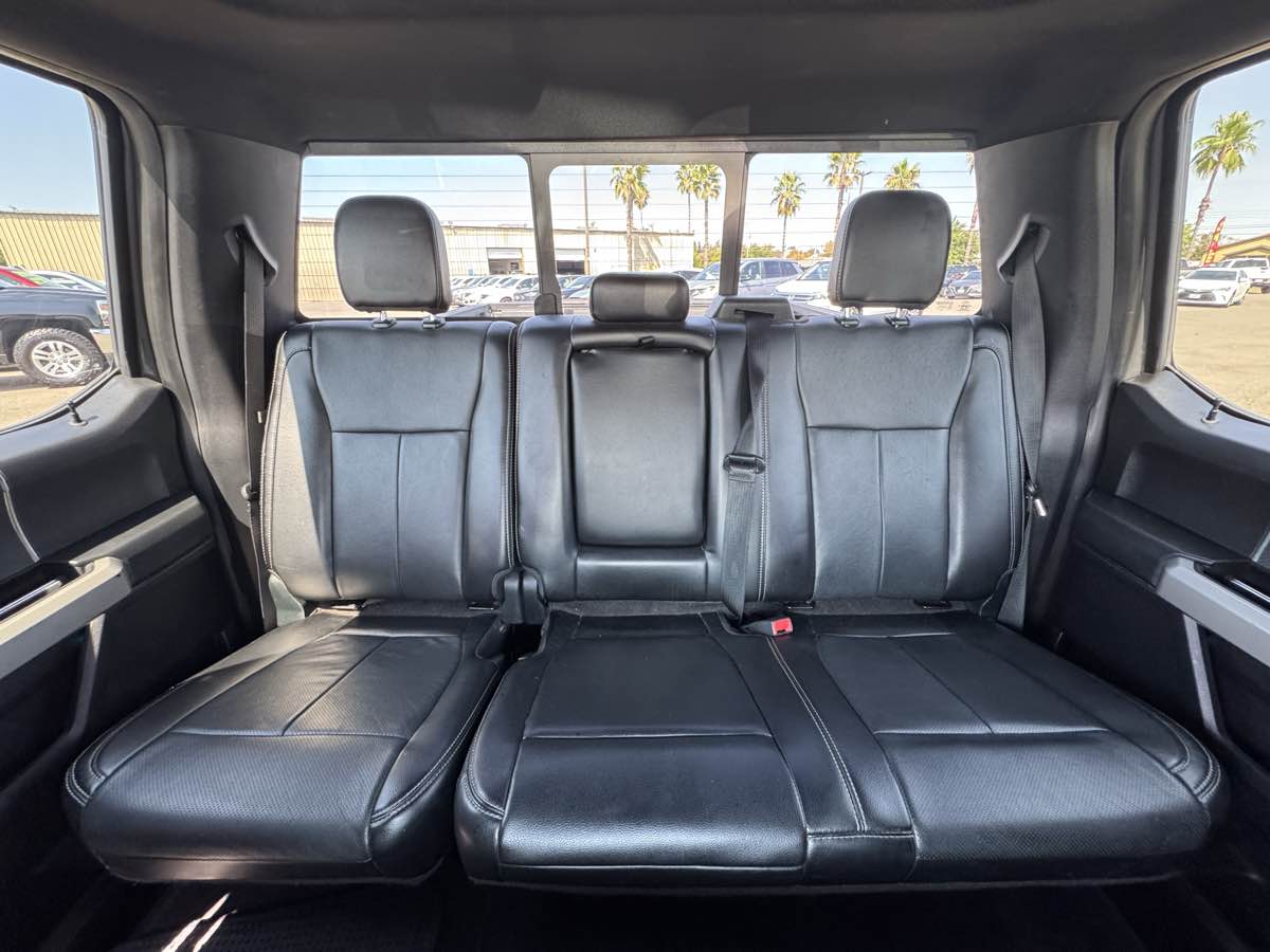 2018 Ford F-150 Lariat FX4 photo 40