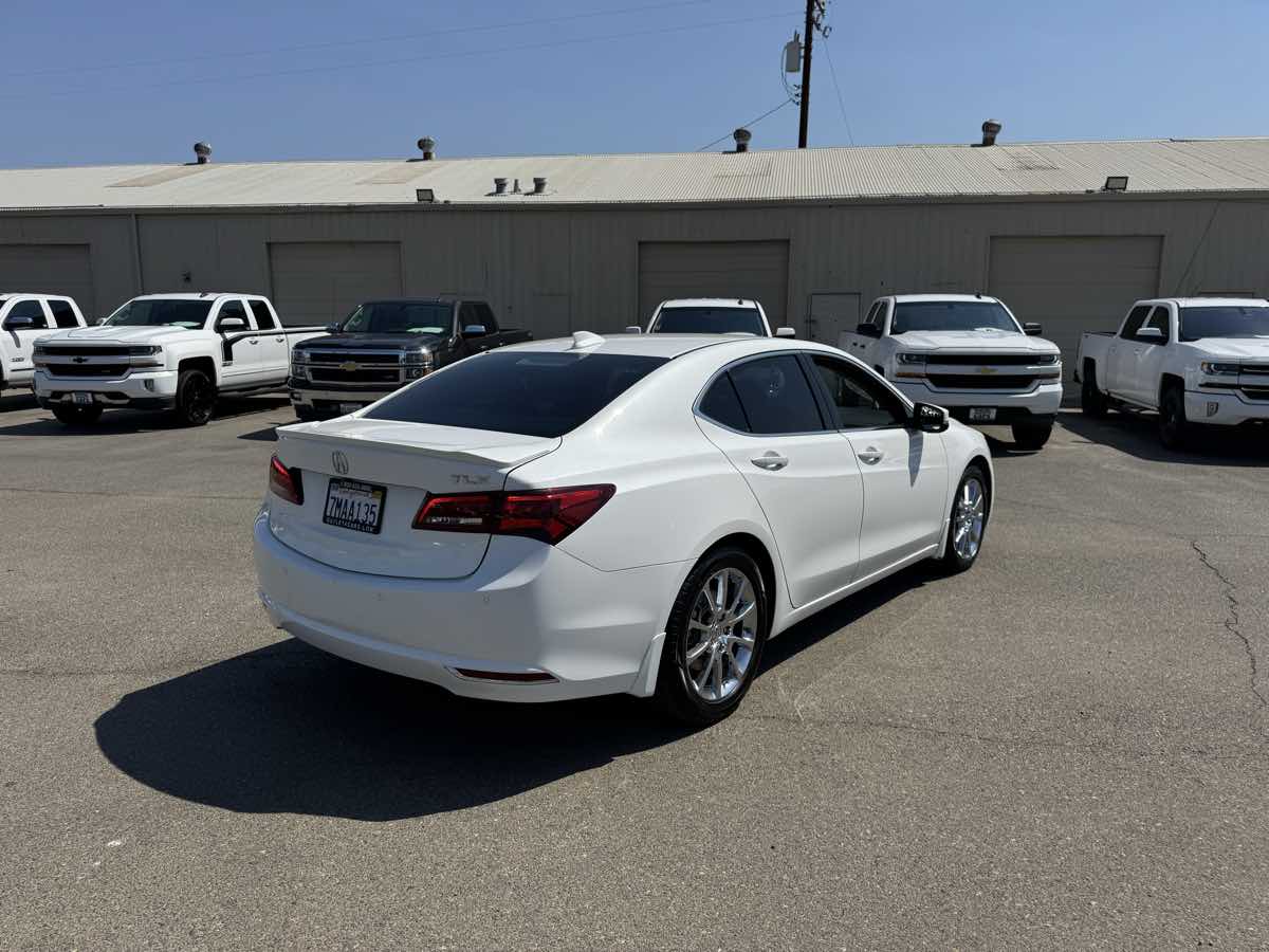 2015 Acura TLX Advance photo 10