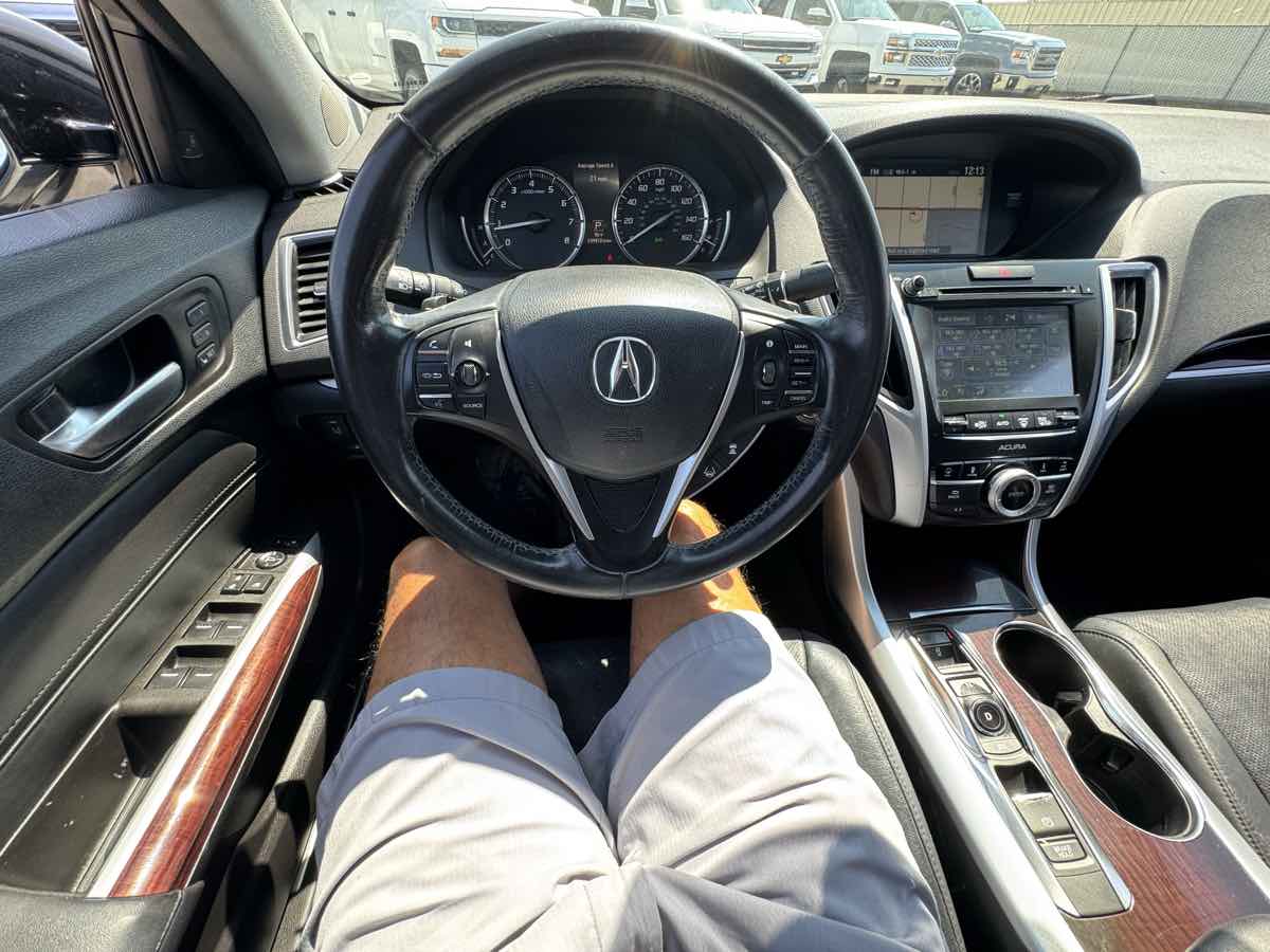 2015 Acura TLX Advance photo 36