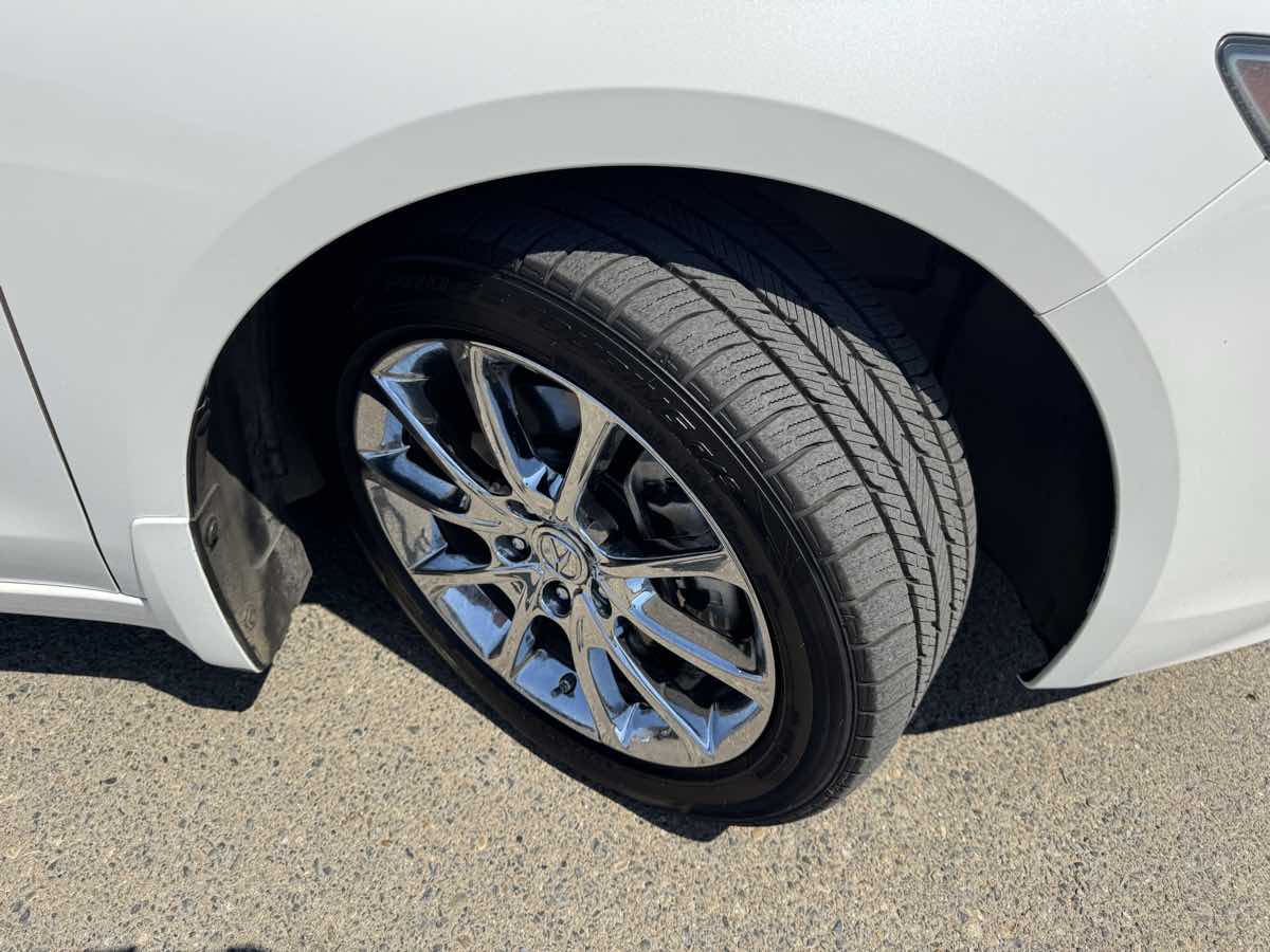 2015 Acura TLX Advance photo 42