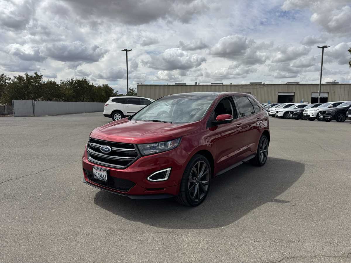 2017 Ford Edge Sport photo 4