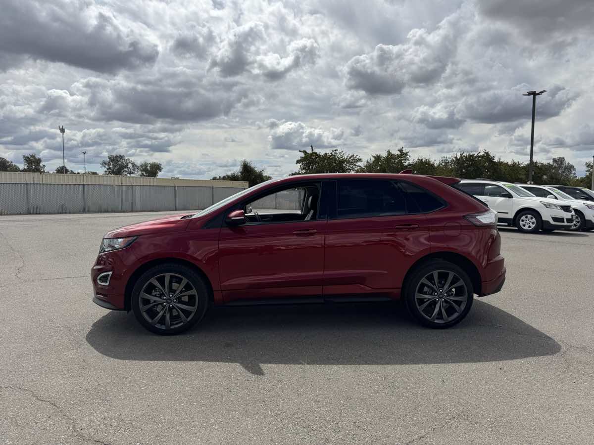 2017 Ford Edge Sport photo 6