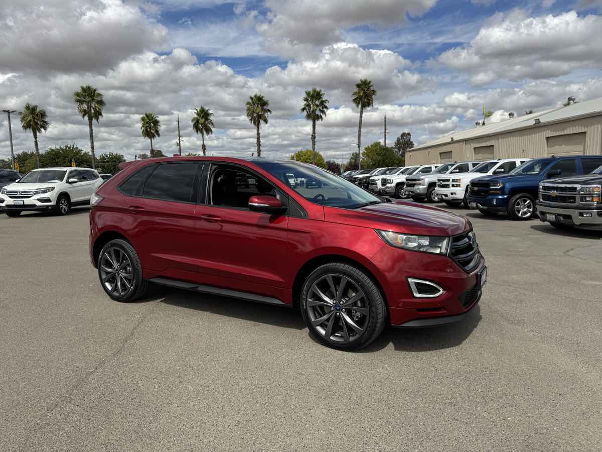 2017 Ford Edge Sport photo 12