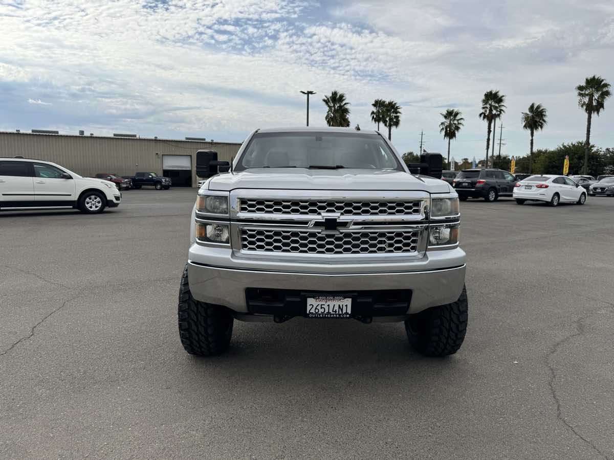 2014 Chevrolet Silverado 1500 LT photo 4