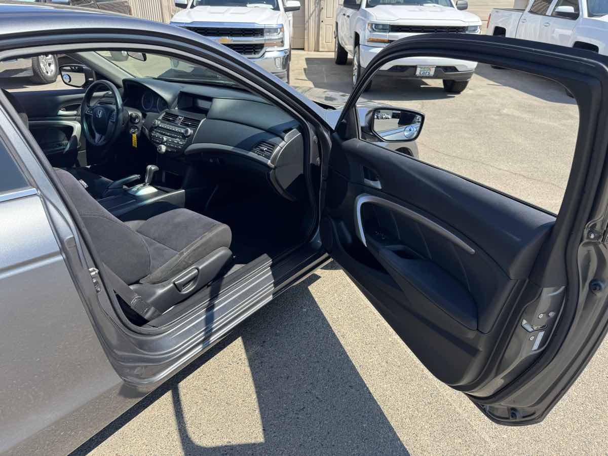 2012 Honda Accord EX photo 19