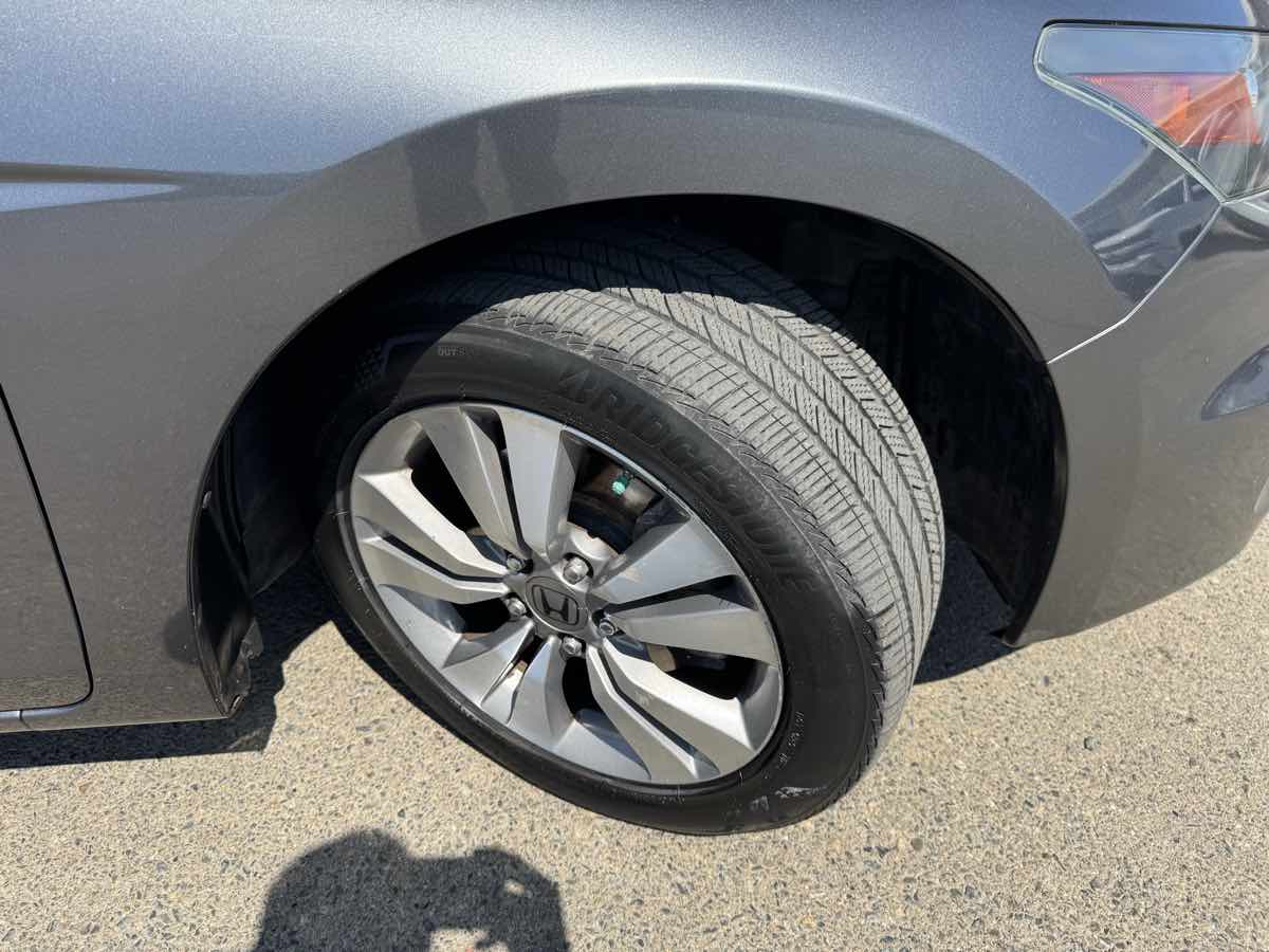 2012 Honda Accord EX photo 36