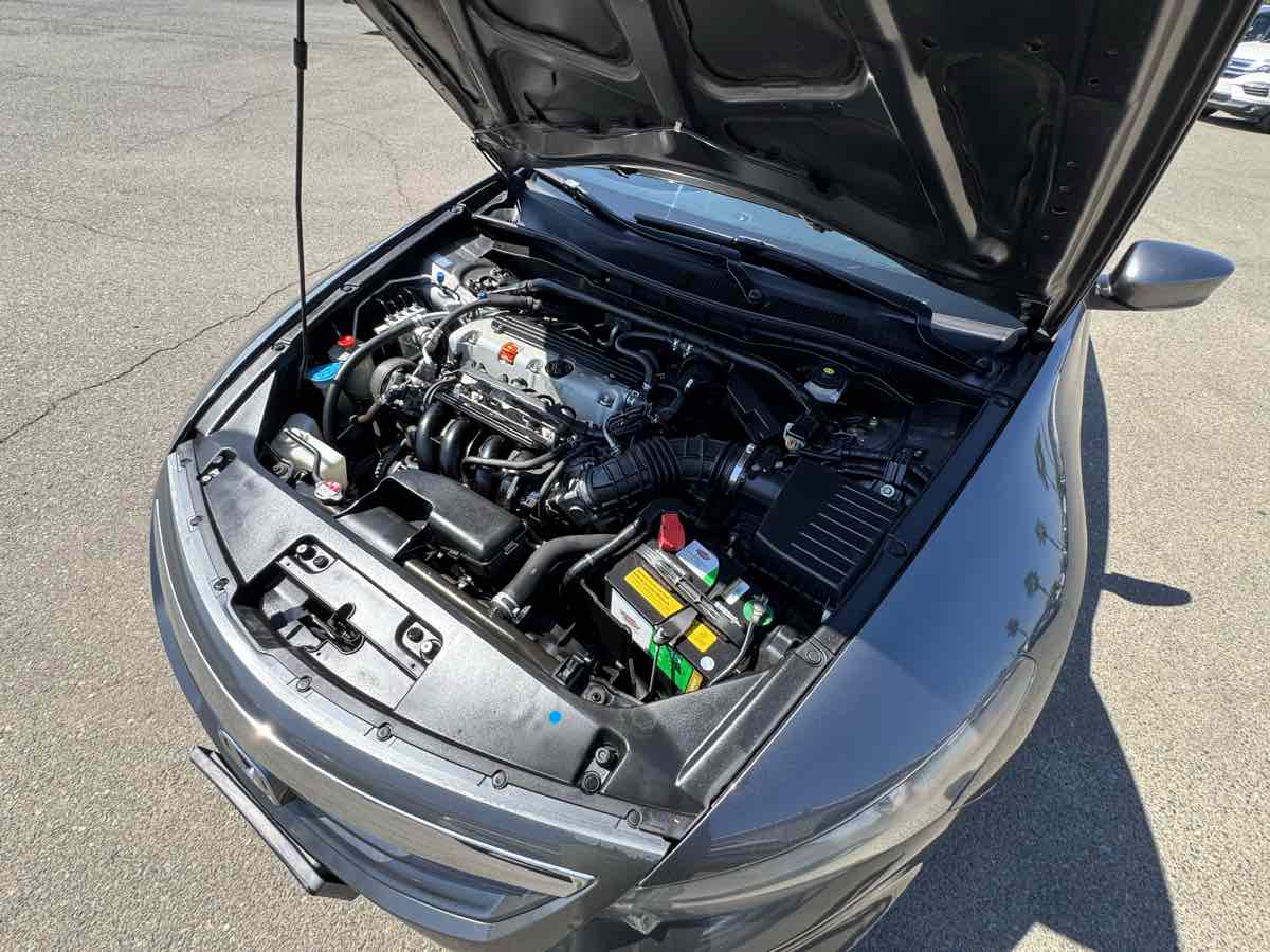 2012 Honda Accord EX photo 38
