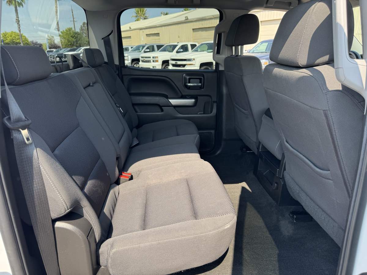 2018 Chevrolet Silverado 1500 LT photo 20
