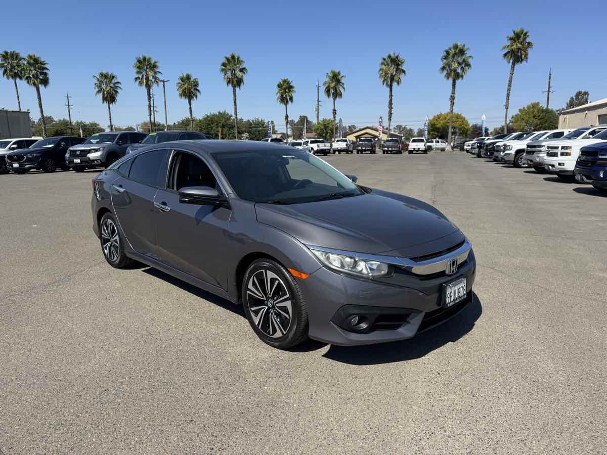2017 Honda Civic EX-L photo 2