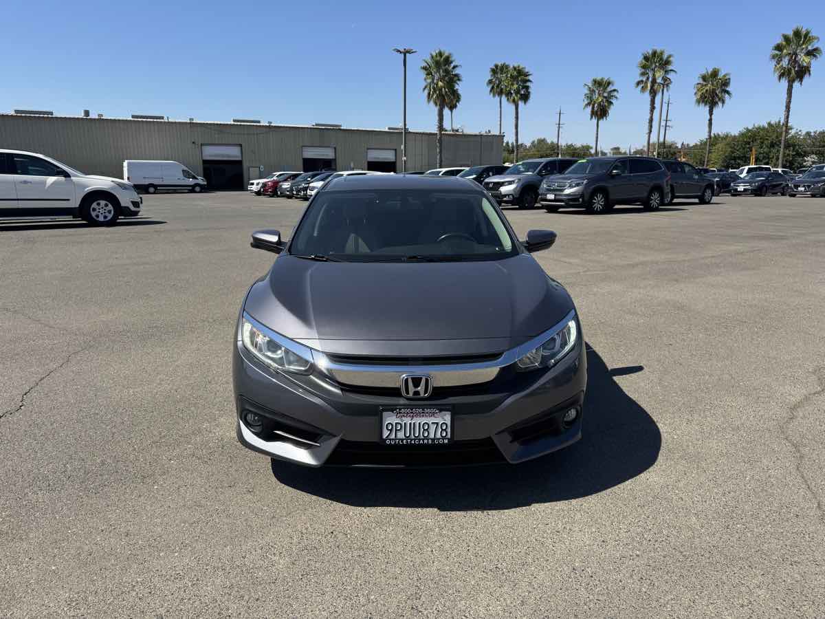 2017 Honda Civic EX-L photo 4