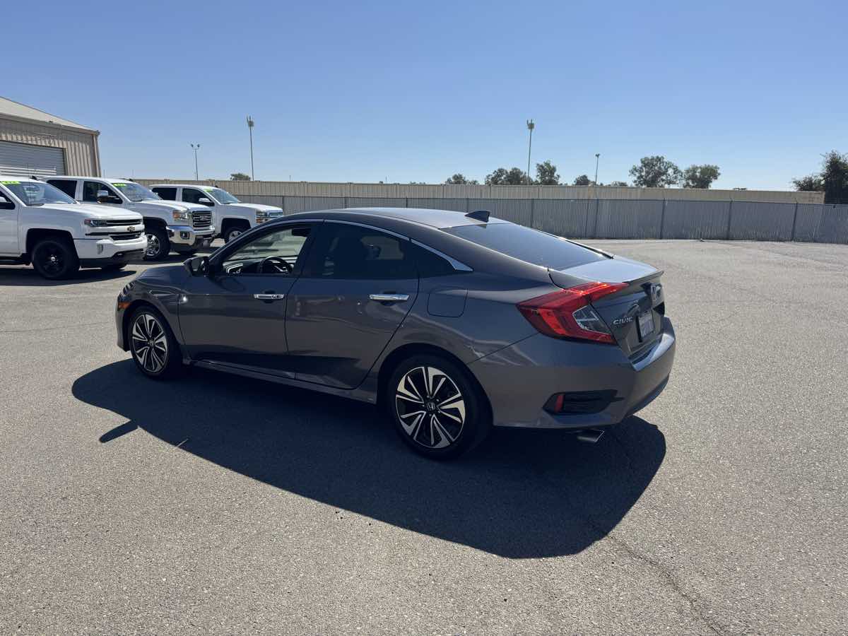 2017 Honda Civic EX-L photo 8