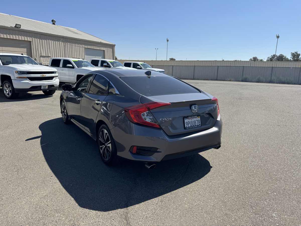 2017 Honda Civic EX-L photo 9