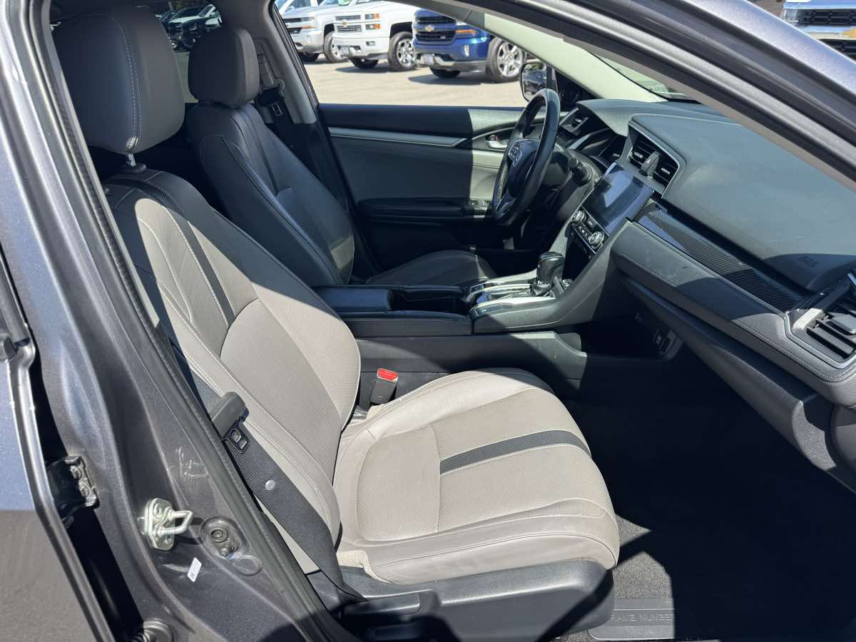 2017 Honda Civic EX-L photo 16