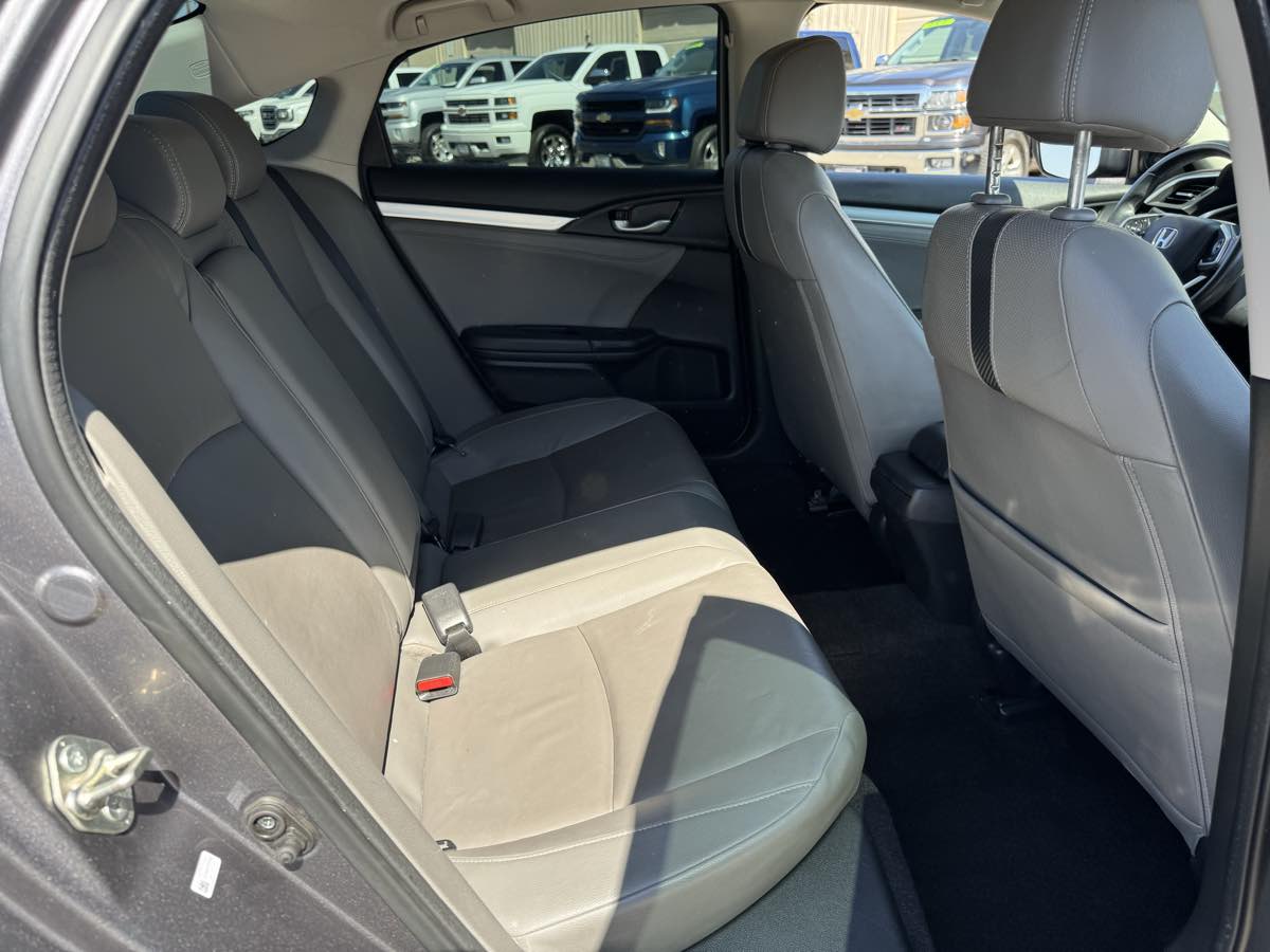 2017 Honda Civic EX-L photo 19