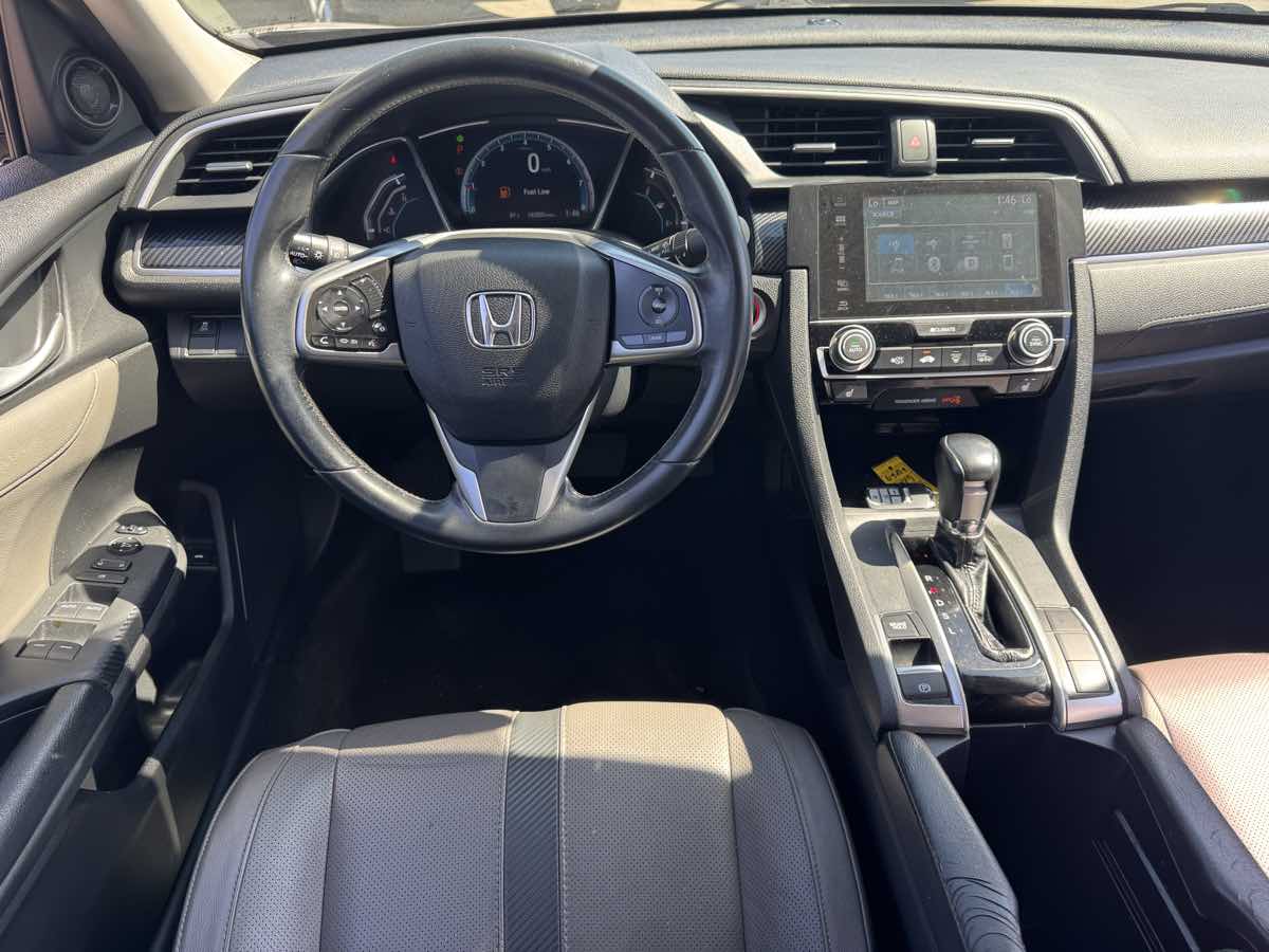 2017 Honda Civic EX-L photo 26