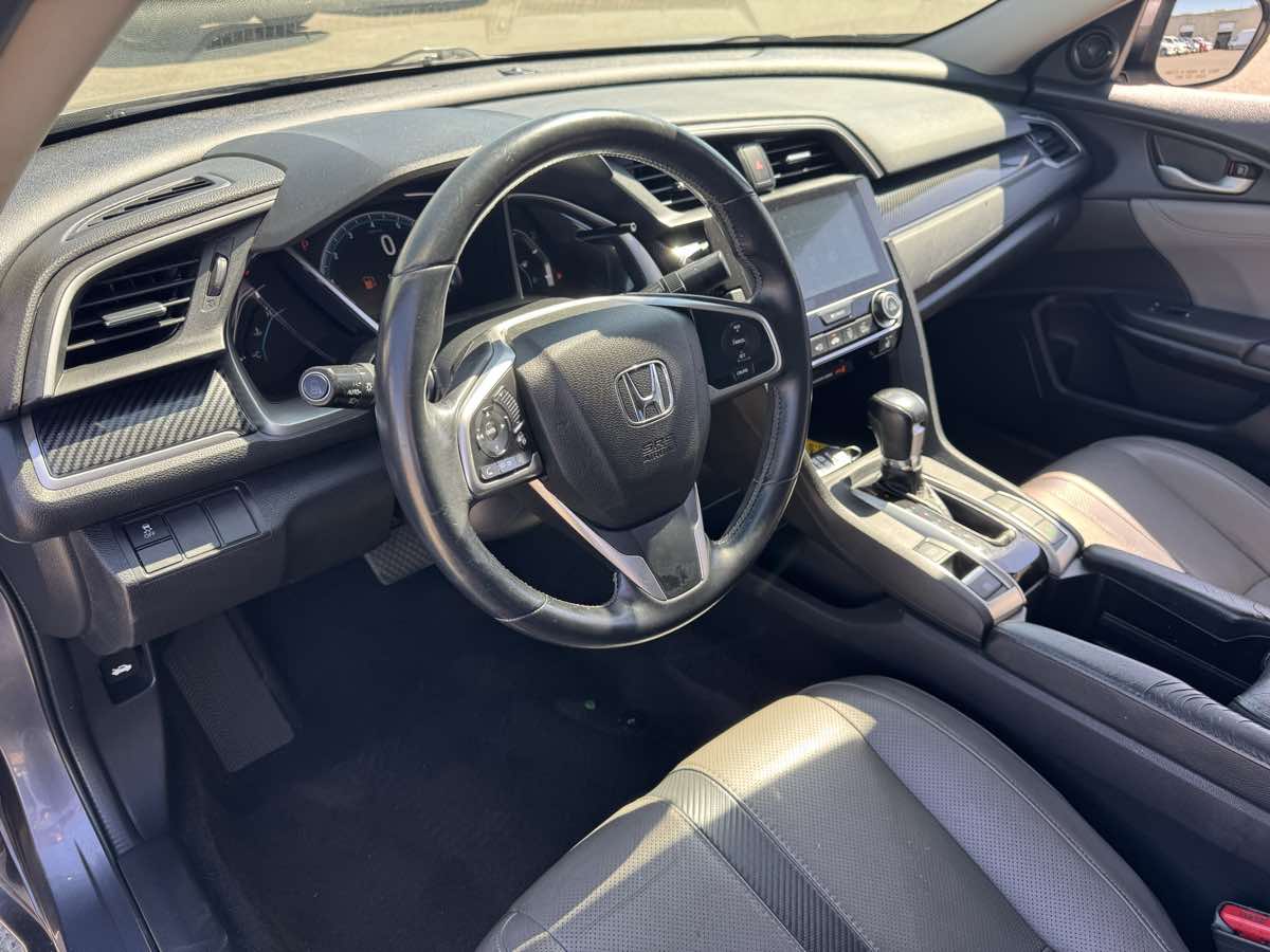 2017 Honda Civic EX-L photo 27