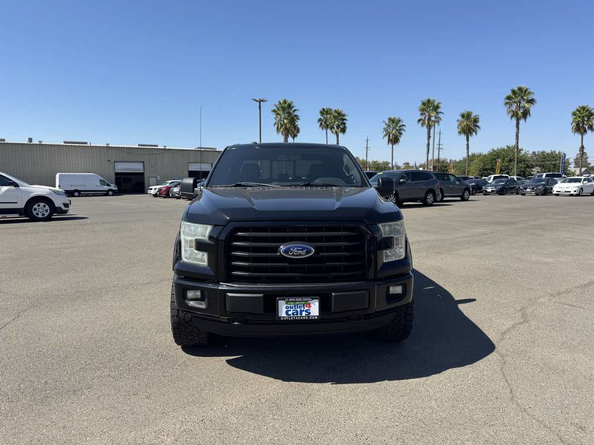 2016 Ford F-150 XLT FX4 photo 4