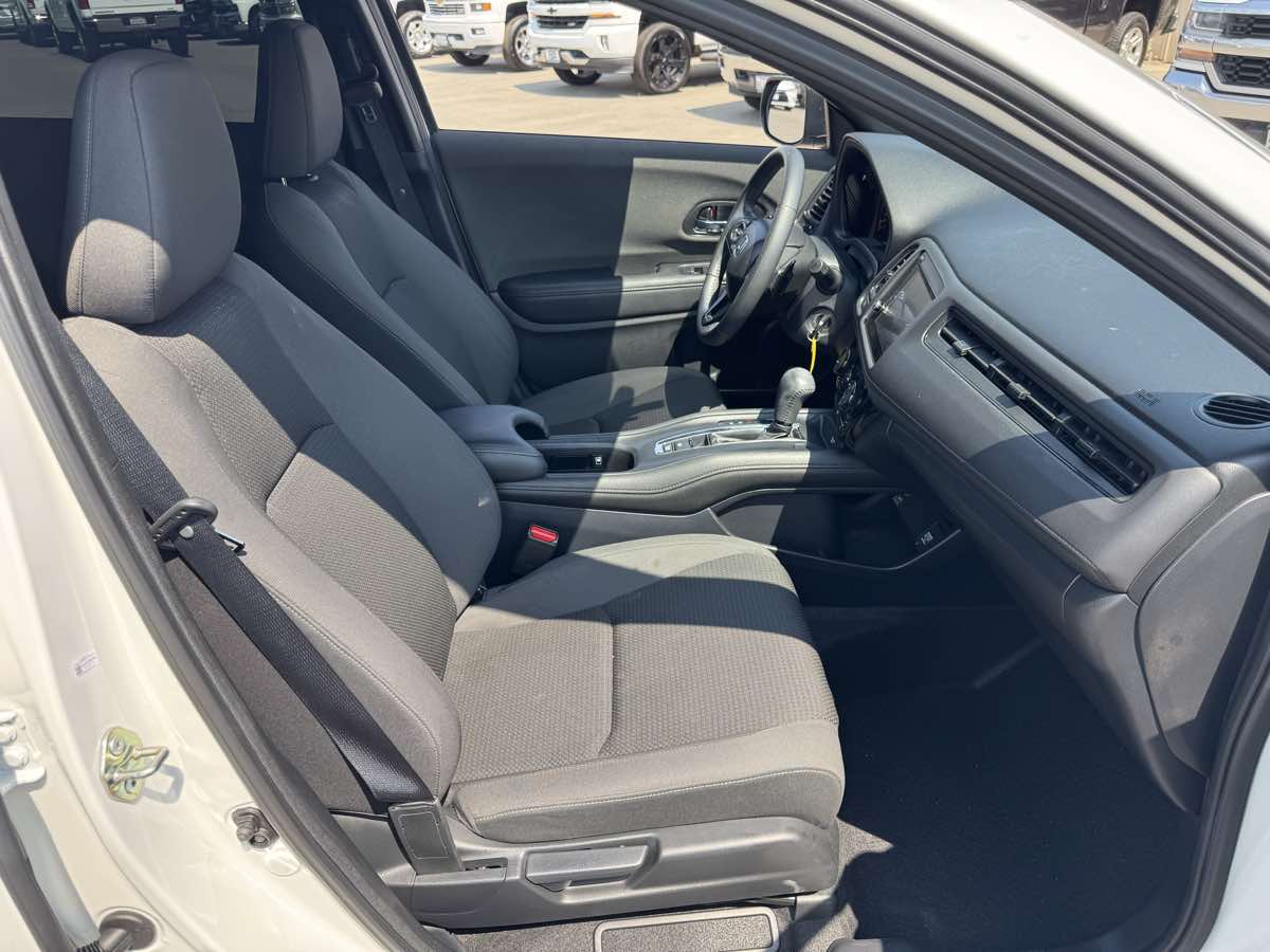 2020 Honda HR-V Sport photo 15