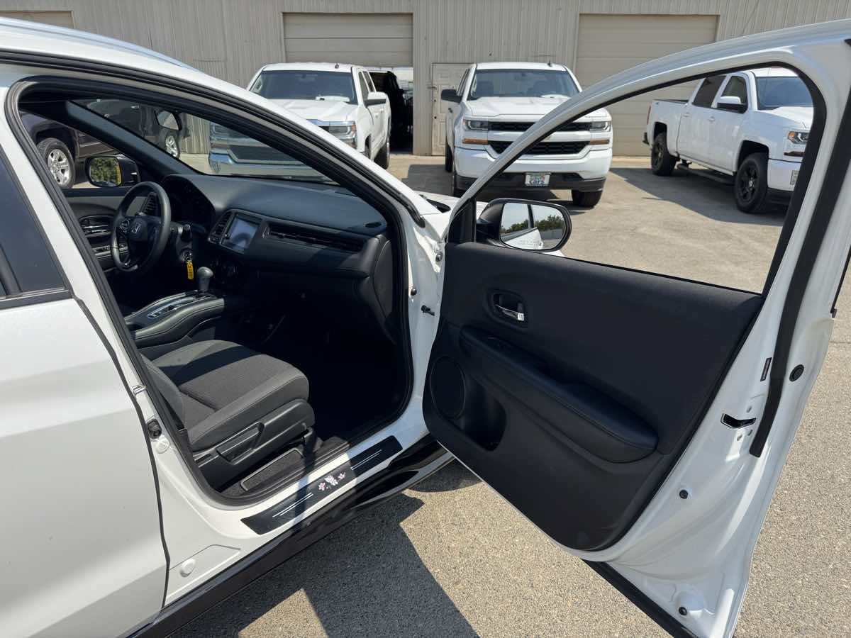2020 Honda HR-V Sport photo 17