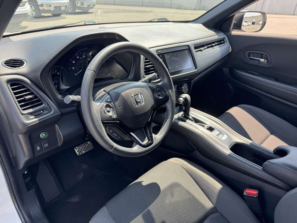 2020 Honda HR-V Sport photo 26