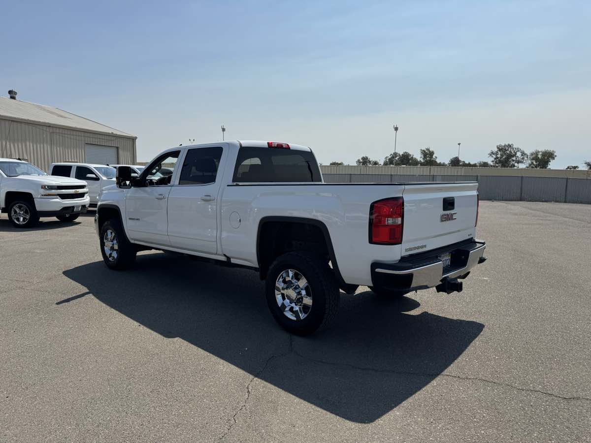 2016 Gmc Sierra SLE photo 9