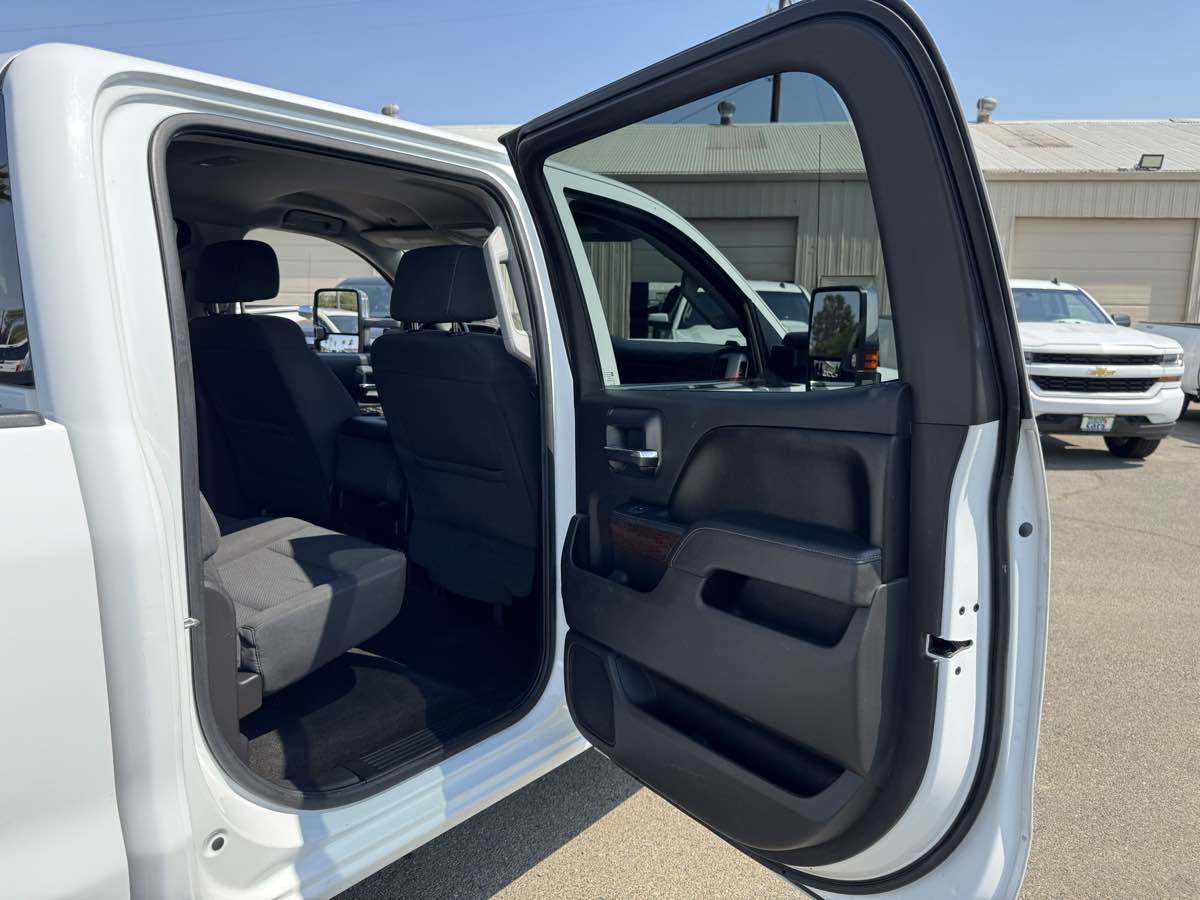 2016 Gmc Sierra SLE photo 22